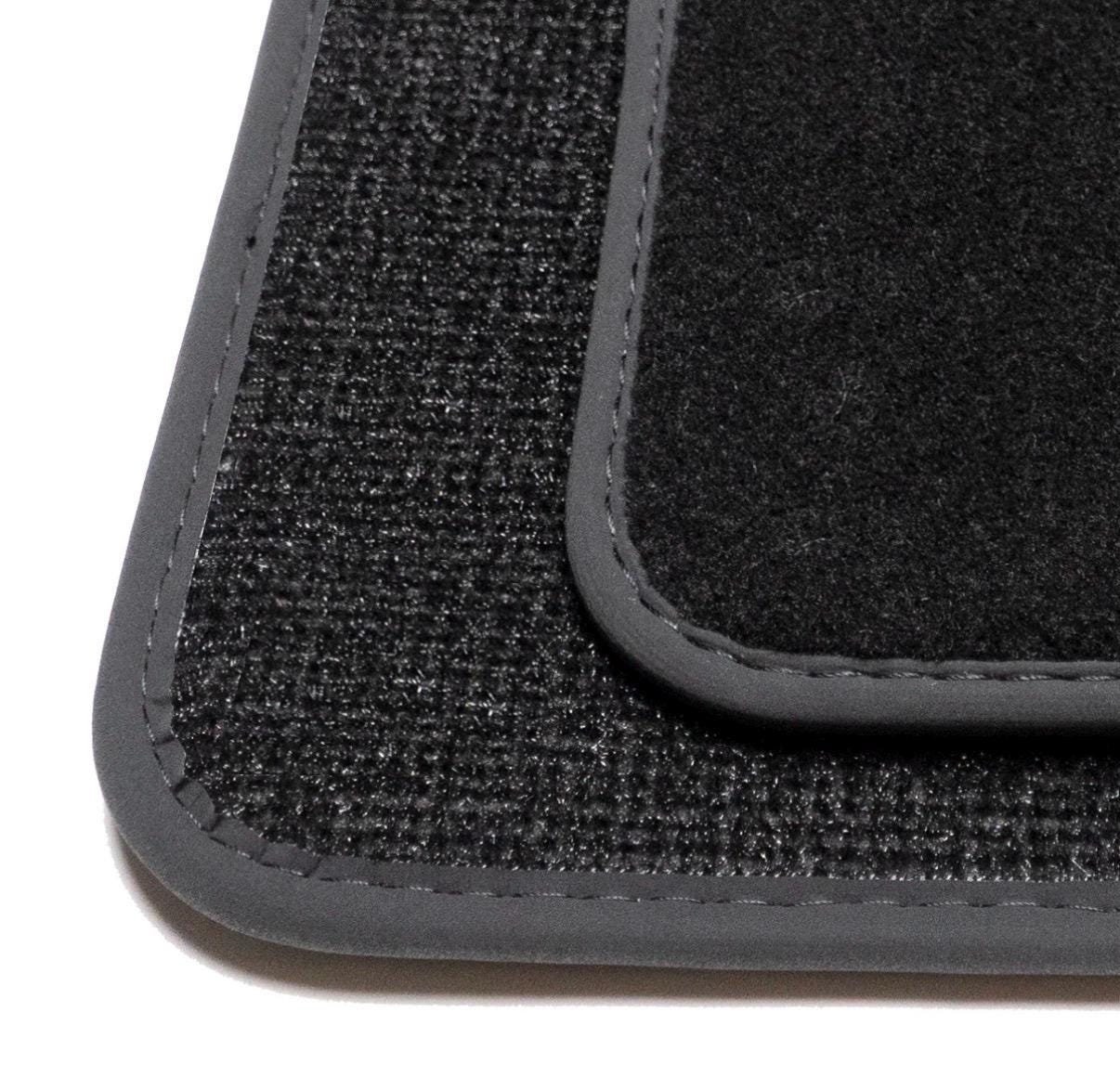 Mitsubishi Lancer Evolution 8 & 9 Velour Floor Mats 2003-2006 – Black