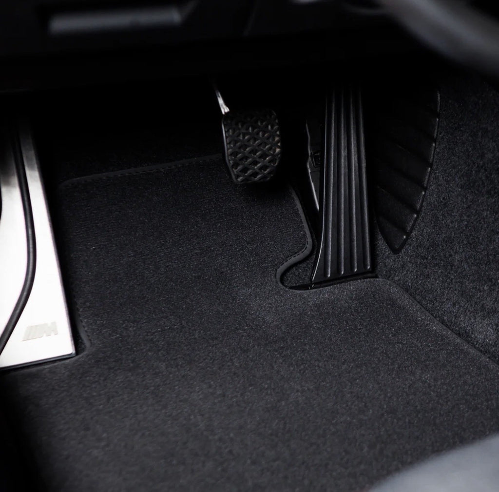 For BMW 3-Series Sedan & Wagon Drive E90, E91 Floor Mats- Sportline (2006-2011)