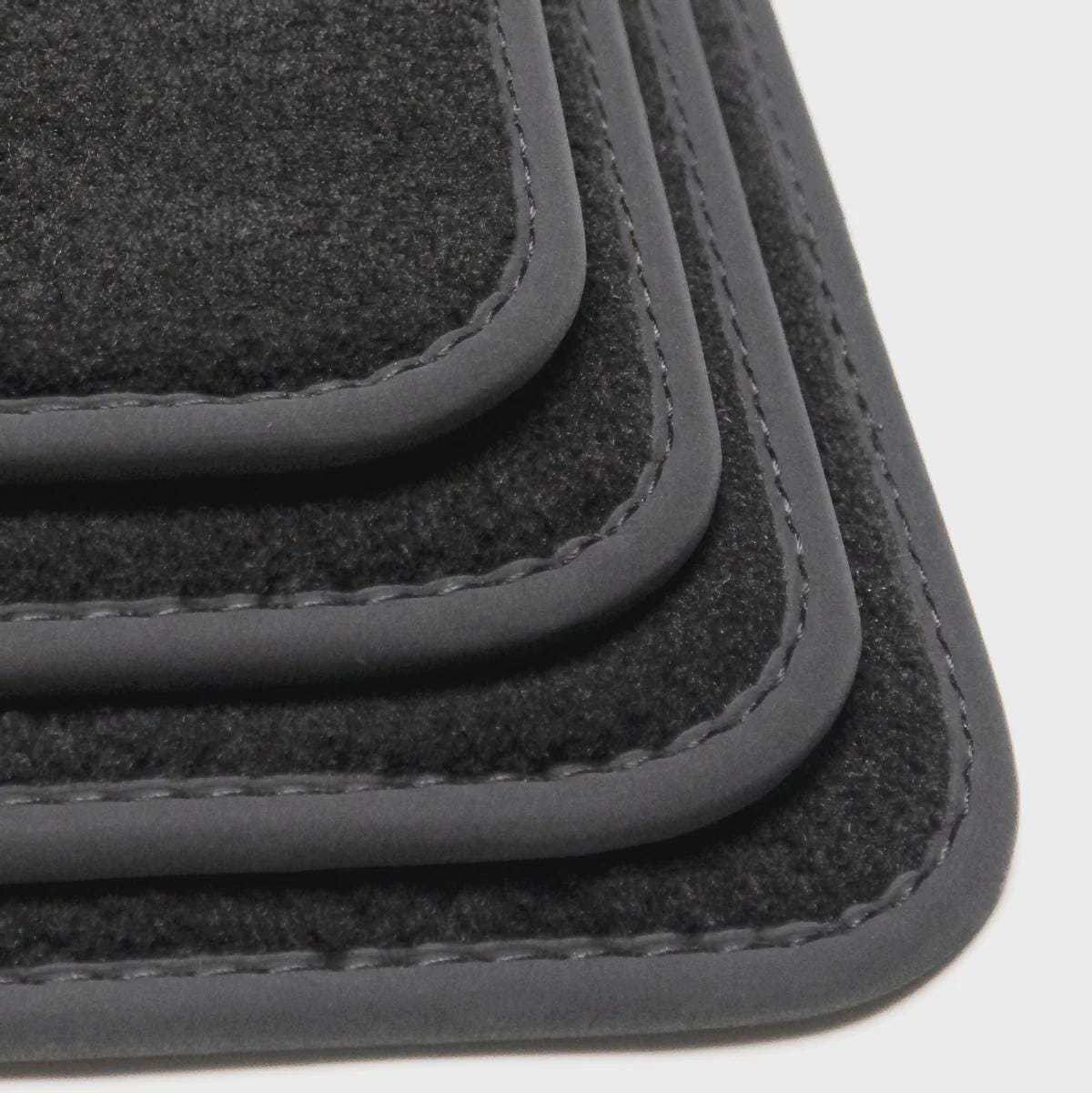 Land Rover Defender 90 Velour Floor Mats 1990-2006 – L316 – Black