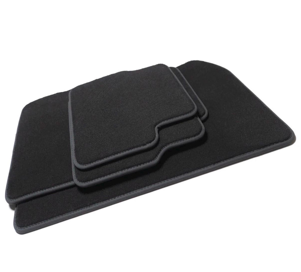 Mitsubishi Lancer Evolution 8 & 9 Velour Floor Mats 2003-2006 – Black