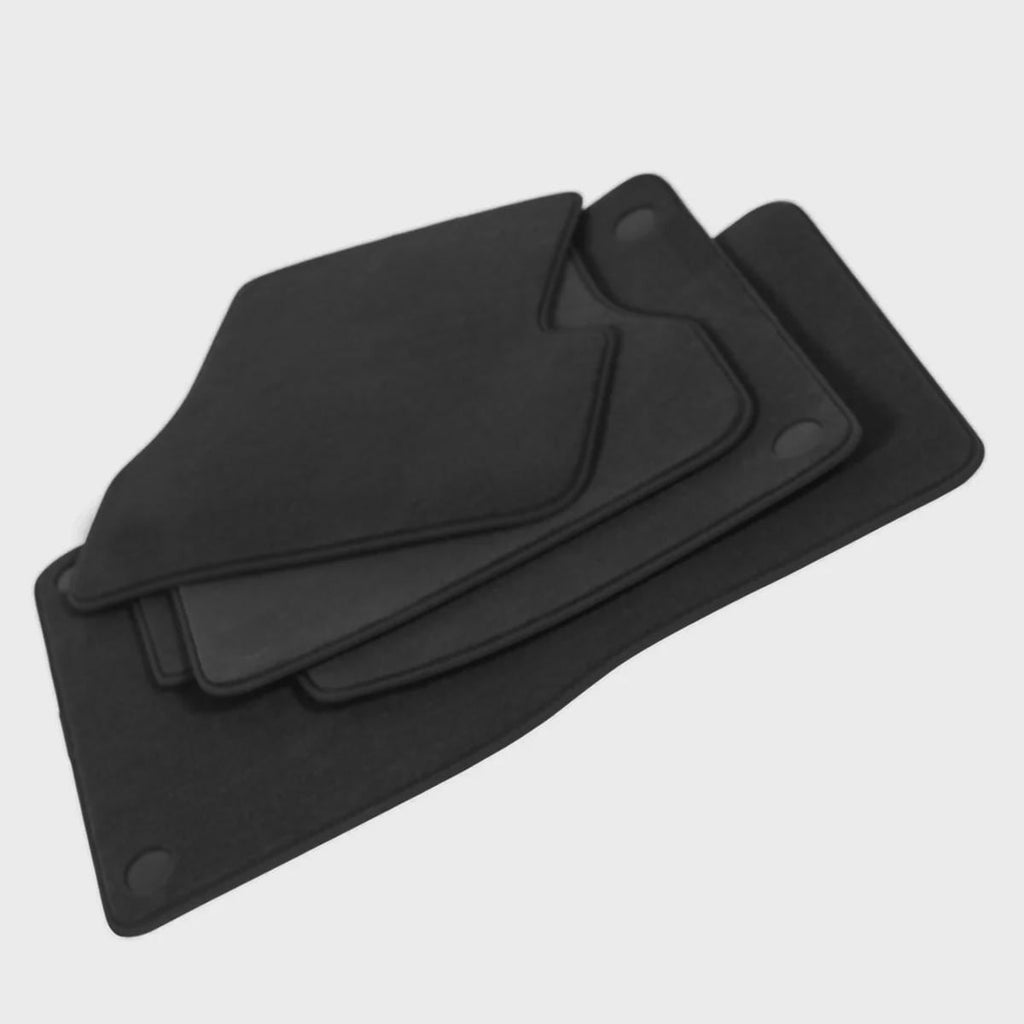 Land Rover Defender 90 Velour Floor Mats – L663 – Black