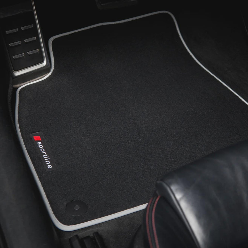 Audi A6 & S6 Velour Floor Mats 2005-2011 – C6 – Silver Sportline