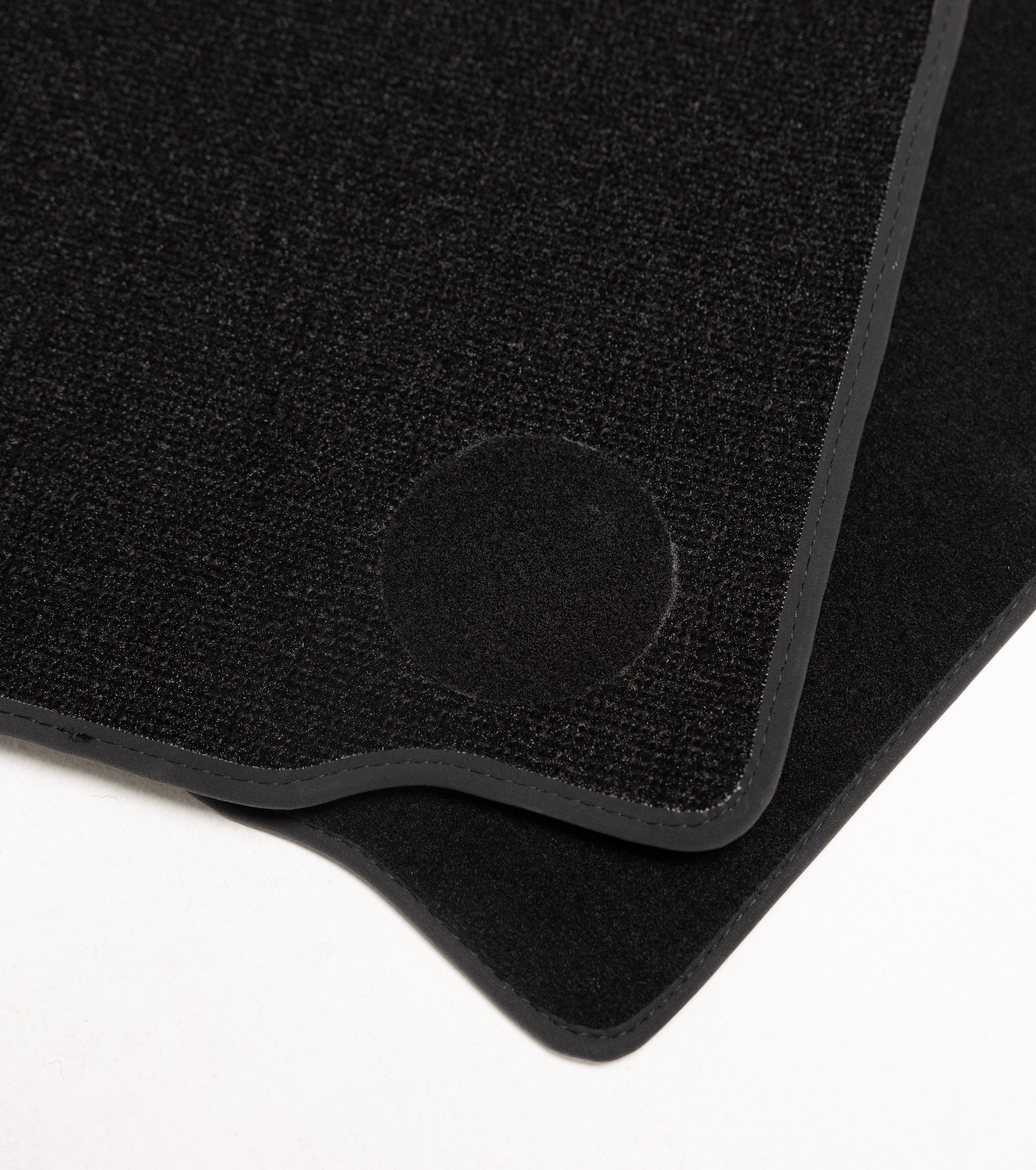 Audi e-tron GT 2021-2025 & Porsche Taycan 2020-2026 Velour Floor Mats – Black