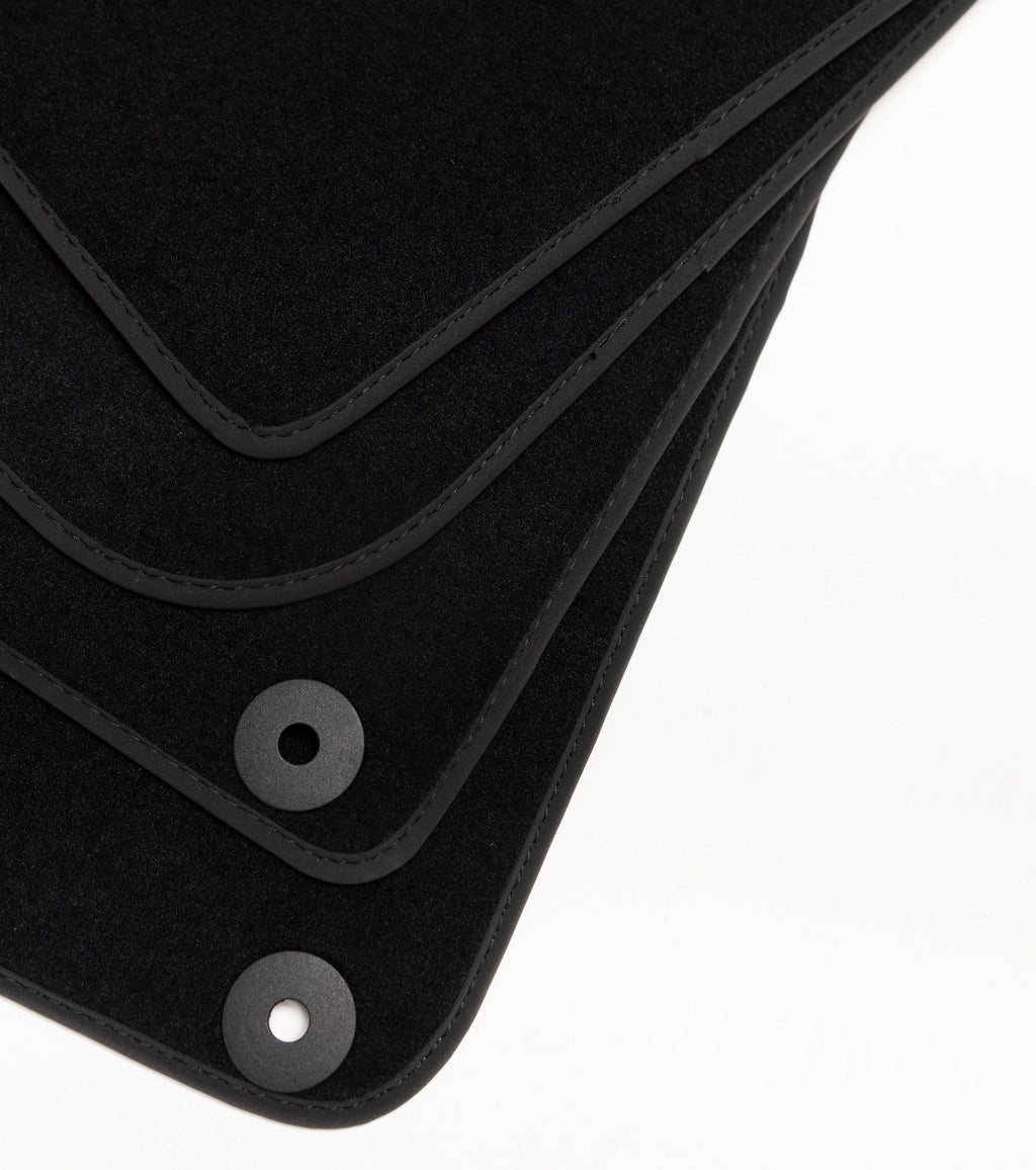 Saab 9-3 Convertible Velour Floor Mats 2004-2011 – Black